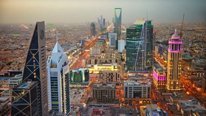 45 Ministers and Experts from 100 Countries Discuss “The Future of Work” in Riyadh.